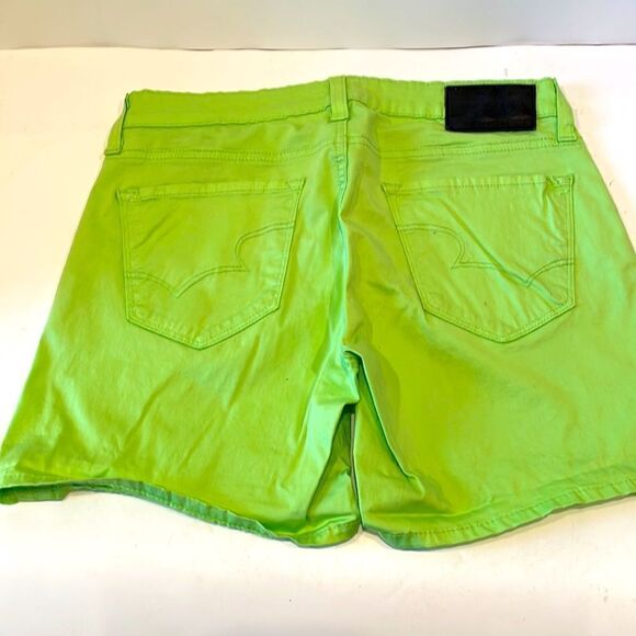 Big Star 1974 Neon Green shorts Women's size 28 - Picture 5 of 8